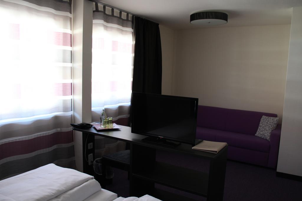 Amiga Hotel Muenchen Messe エクステリア 写真