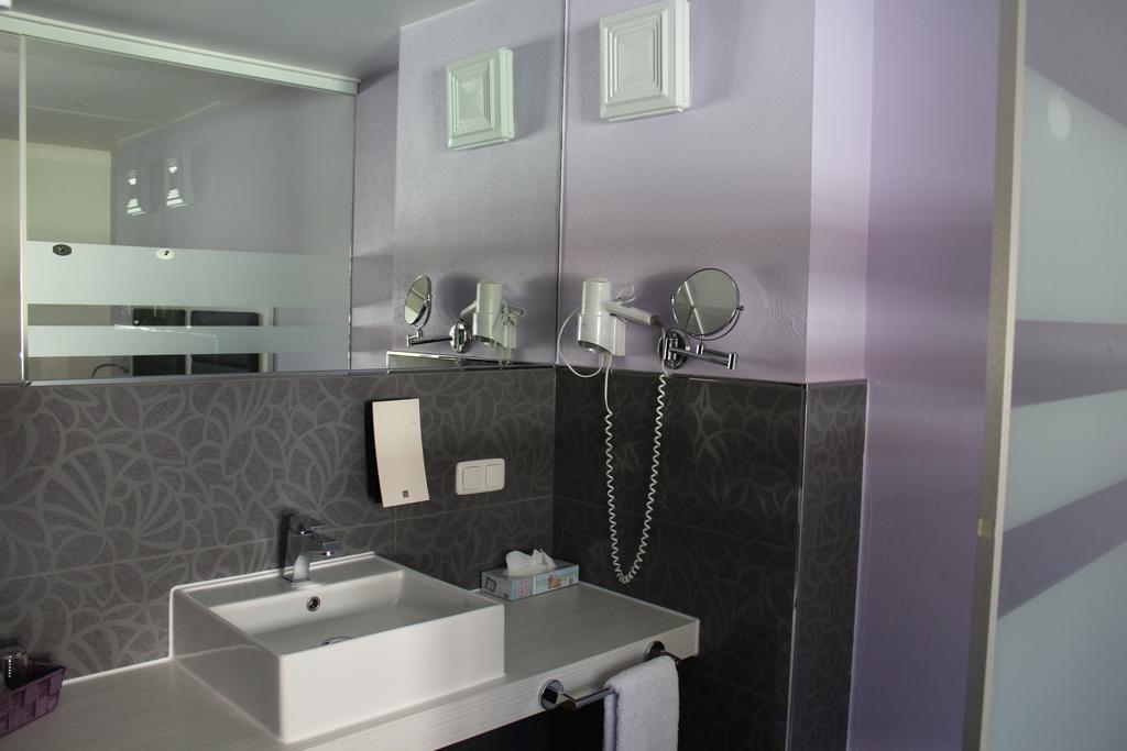 Amiga Hotel Muenchen Messe 部屋 写真