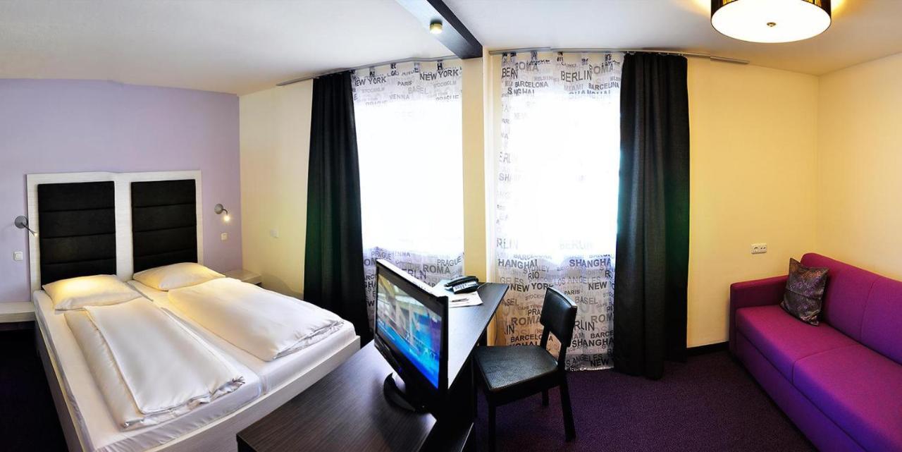 Amiga Hotel Muenchen Messe エクステリア 写真